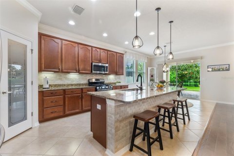 House in Land O' Lakes, Florida 3 bedrooms, 225.66 sq.m. № 1907627 - photo 21