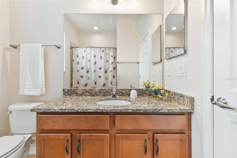House in Land O' Lakes, Florida 3 bedrooms, 225.66 sq.m. № 1907627 - photo 12
