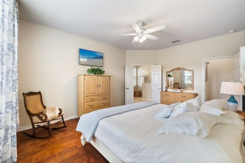 House in Land O' Lakes, Florida 3 bedrooms, 225.66 sq.m. № 1907627 - photo 30