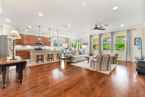 House in Land O' Lakes, Florida 3 bedrooms, 225.66 sq.m. № 1907627 - photo 17