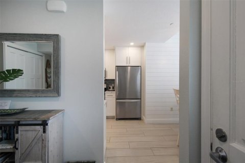 Copropriété à louer à Sarasota, Floride: 3 chambres, 152.82 m2 № 1086438 - photo 6