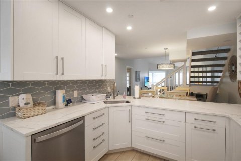 Copropriété à louer à Sarasota, Floride: 3 chambres, 152.82 m2 № 1086438 - photo 10