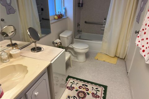 Copropriété à vendre à Sunrise, Floride: 1 chambre, 80.82 m2 № 2056516 - photo 26