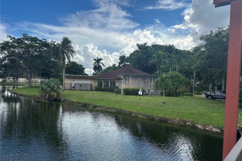 Copropriété à vendre à Sunrise, Floride: 1 chambre, 80.82 m2 № 2056516 - photo 12