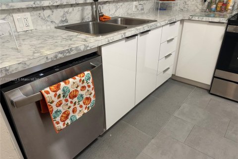 Copropriété à vendre à Sunrise, Floride: 1 chambre, 80.82 m2 № 2056516 - photo 29