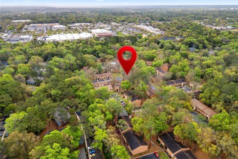 Condo in Gainesville, Florida, 2 bedrooms № 2117778 - photo 26