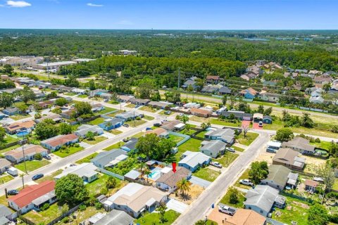 House in Holiday, Florida 3 bedrooms, 126.53 sq.m. № 2107296 - photo 25