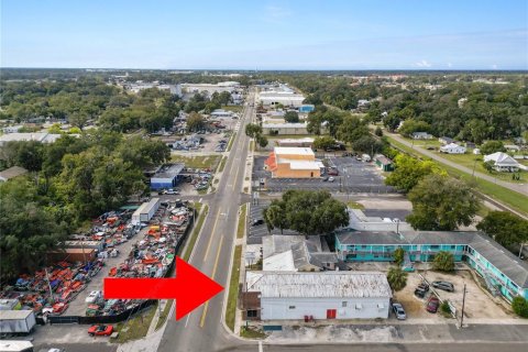 Commercial property in Plant City, Florida 232.81 sq.m. № 2131771 - photo 9