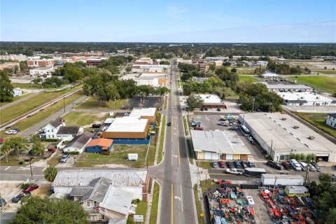 Commercial property in Plant City, Florida 232.81 sq.m. № 2131771 - photo 22