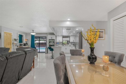 House in Dunnellon, Florida 3 bedrooms, 178.37 sq.m. № 1911654 - photo 29