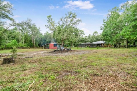 House in Dunnellon, Florida 3 bedrooms, 178.37 sq.m. № 1911654 - photo 15