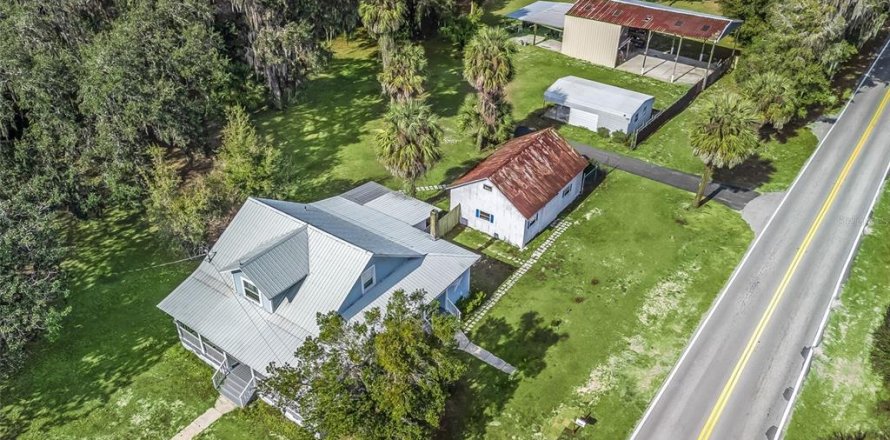 Immobilier commercial à Summerfield, Floride № 2239825