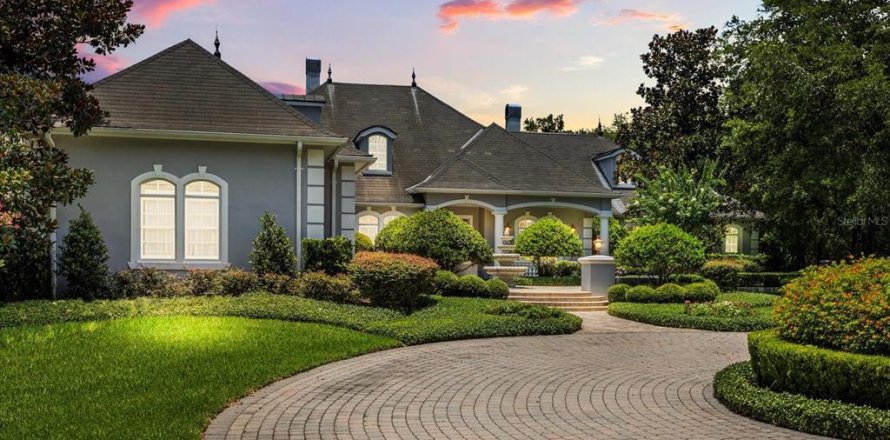 Villa ou maison à Orlando, Floride 4 chambres, 626.25 m2 № 1802861