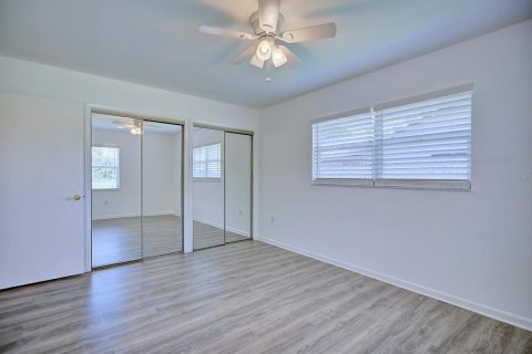 House in Lake Placid, Florida 3 bedrooms, 178.37 sq.m. № 1755096 - photo 19