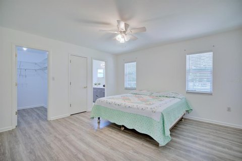 House in Lake Placid, Florida 3 bedrooms, 178.37 sq.m. № 1755096 - photo 25
