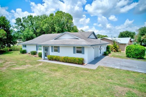 House in Lake Placid, Florida 3 bedrooms, 178.37 sq.m. № 1755096 - photo 3
