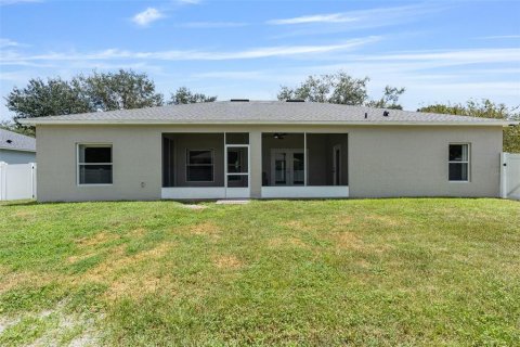 Casa en venta en DeLand, Florida, 4 dormitorios, 211.63 m2 № 1875963 - foto 4