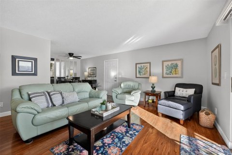 Copropriété à vendre à Daytona Beach, Floride: 2 chambres, 99.41 m2 № 2099040 - photo 21