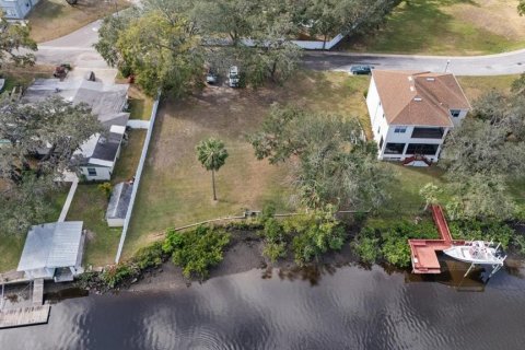 Terreno en venta en New Port Richey, Florida № 1723699 - foto 6