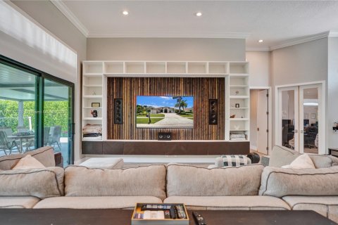 House in Boca Raton, Florida 3 bedrooms, 273.32 sq.m. № 2014961 - photo 13
