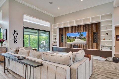 House in Boca Raton, Florida 3 bedrooms, 273.32 sq.m. № 2014961 - photo 11