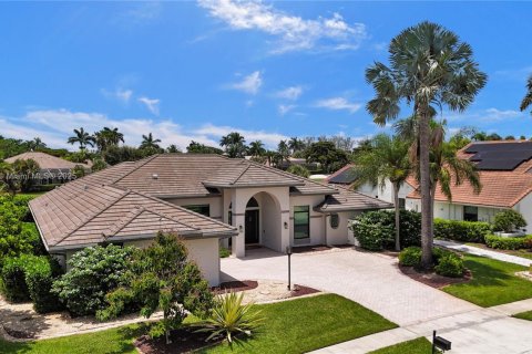 House in Boca Raton, Florida 3 bedrooms, 273.32 sq.m. № 2014961