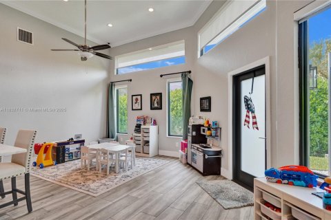 House in Boca Raton, Florida 3 bedrooms, 273.32 sq.m. № 2014961 - photo 30