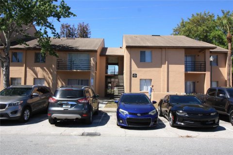 Condo in Orlando, Florida, 2 bedrooms № 2205105