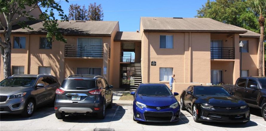 Condo in Orlando, Florida, 2 bedrooms № 2205105