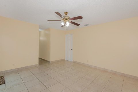 Immobilier commercial à vendre à Dania Beach, Floride: 558.53 m2 № 2246948 - photo 14