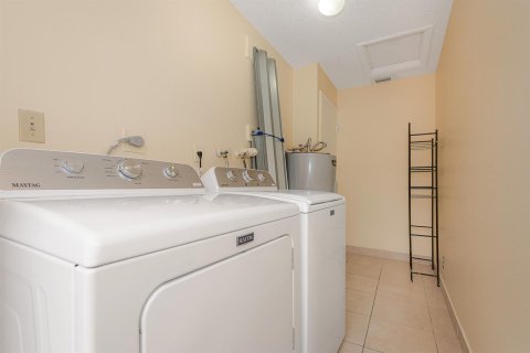 Immobilier commercial à vendre à Dania Beach, Floride: 558.53 m2 № 2246948 - photo 26
