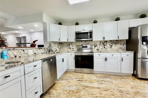 Touwnhouse à vendre à Hallandale Beach, Floride: 3 chambres, 167.6 m2 № 2089140 - photo 7