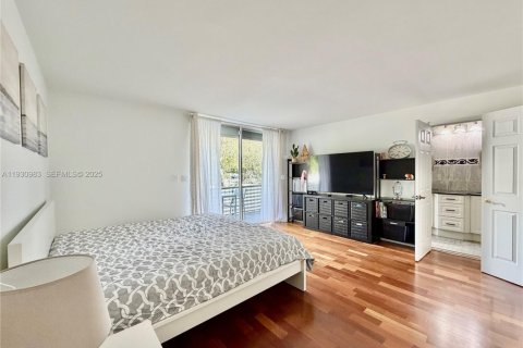Touwnhouse à vendre à Hallandale Beach, Floride: 3 chambres, 167.6 m2 № 2089140 - photo 28