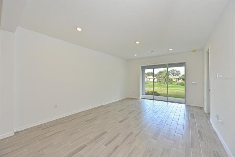 Casa en venta en Nokomis, Florida, 4 dormitorios, 271.92 m2 № 1744705 - foto 4