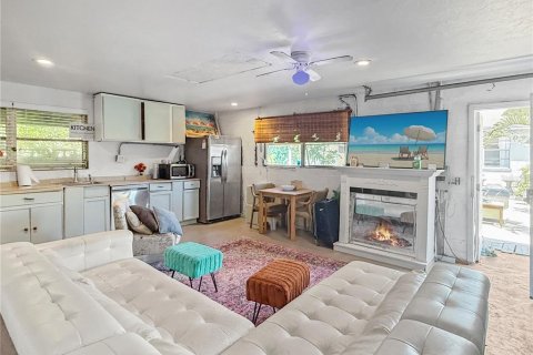 House in Daytona Beach, Florida 3 bedrooms, 93.65 sq.m. № 1620218 - photo 27