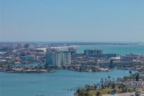 Condo in South Pasadena, Florida, 2 bedrooms  № 1608037 - photo 28