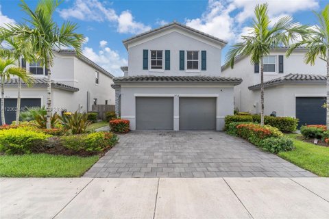 Casa en Homestead, Florida 3 dormitorios, 188.03 m2 № 2278847