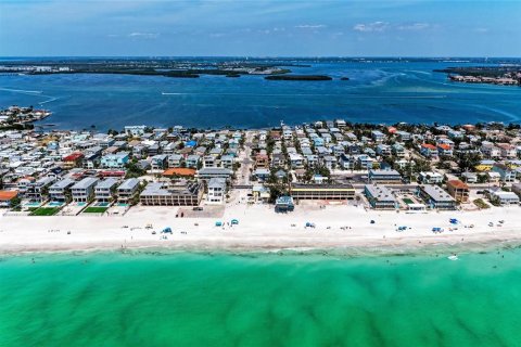 Condominio en venta en Bradenton Beach, Florida, 2 dormitorios, 66.89 m2 № 1662659 - foto 27