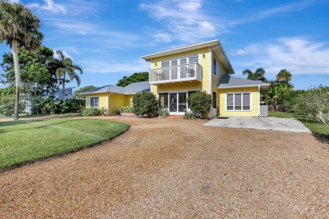 Casa en St. Lucie, Florida 4 dormitorios, 312.99 m2 № 2086757