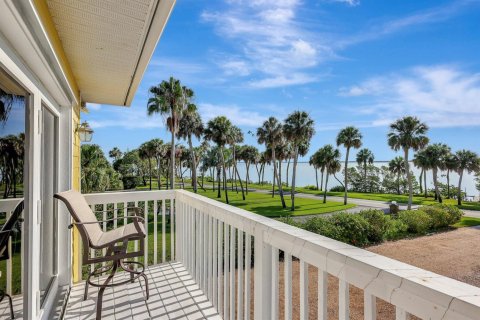 Casa en alquiler en St. Lucie, Florida, 4 dormitorios, 312.99 m2 № 2086757 - foto 13