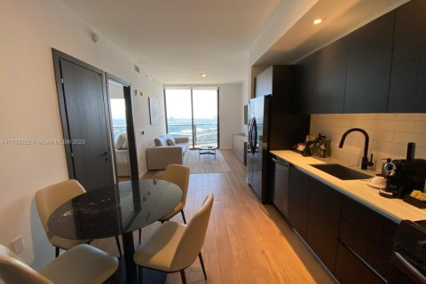 Condominio en venta en Miami, Florida, 1 dormitorio, 47.29 m2 № 2077321 - foto 4