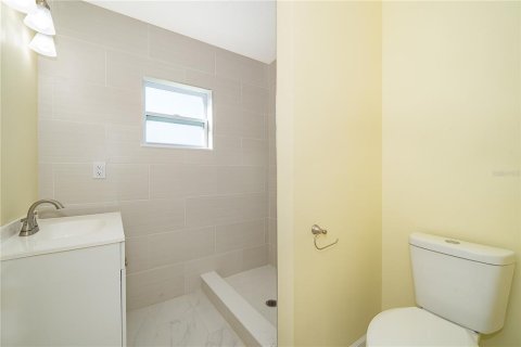 Купить виллу или дом в Лейк-Уэльс, Флорида 4 комнаты, 129.88м2, № 1426844 - фото 15