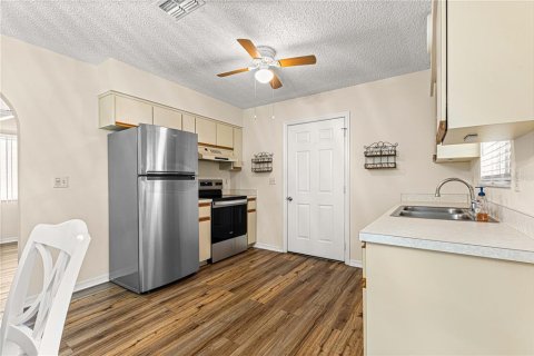 House in Ocala, Florida 2 bedrooms, 89.19 sq.m. № 1915042 - photo 10