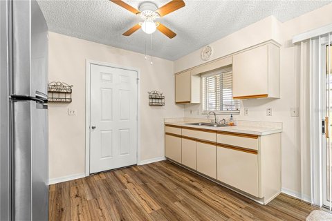House in Ocala, Florida 2 bedrooms, 89.19 sq.m. № 1915042 - photo 9