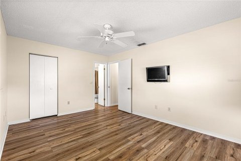 House in Ocala, Florida 2 bedrooms, 89.19 sq.m. № 1915042 - photo 14
