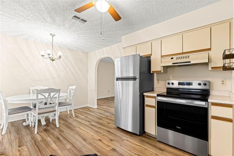 House in Ocala, Florida 2 bedrooms, 89.19 sq.m. № 1915042 - photo 11