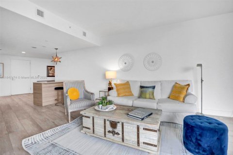 Купить кондоминиум в Майами, Флорида 1 спальня, 63.27м2, № 1980212 - фото 4