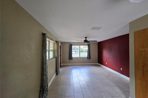 Casa en venta en Orange City, Florida, 3 dormitorios, 79.52 m2 № 1869169 - foto 4