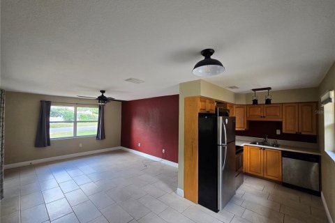 Villa ou maison à vendre à Orange City, Floride: 3 chambres, 79.52 m2 № 1869169 - photo 6