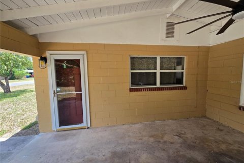 Villa ou maison à vendre à Orange City, Floride: 3 chambres, 79.52 m2 № 1869169 - photo 3